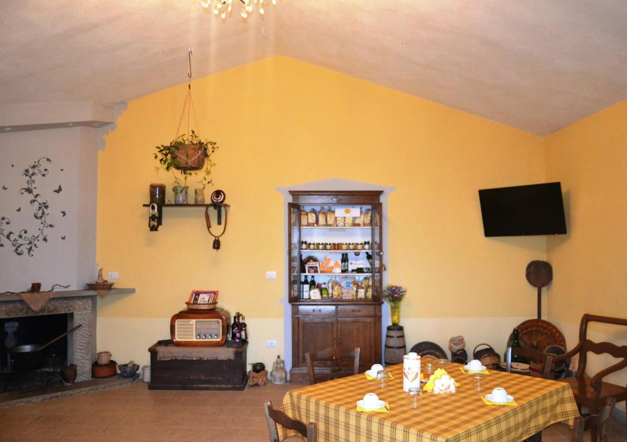 Al Bosco Delle Api Hotell Gallicchio Eksteriør bilde